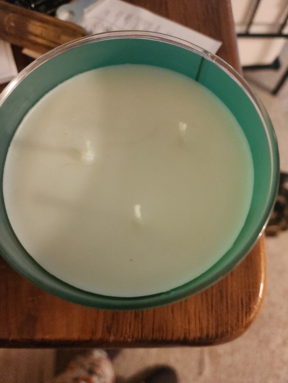 2 Bath & Body Works Candles Fresh Fall Morning, Under The Christmas Tree 3 Wick - Picture 4 of 5